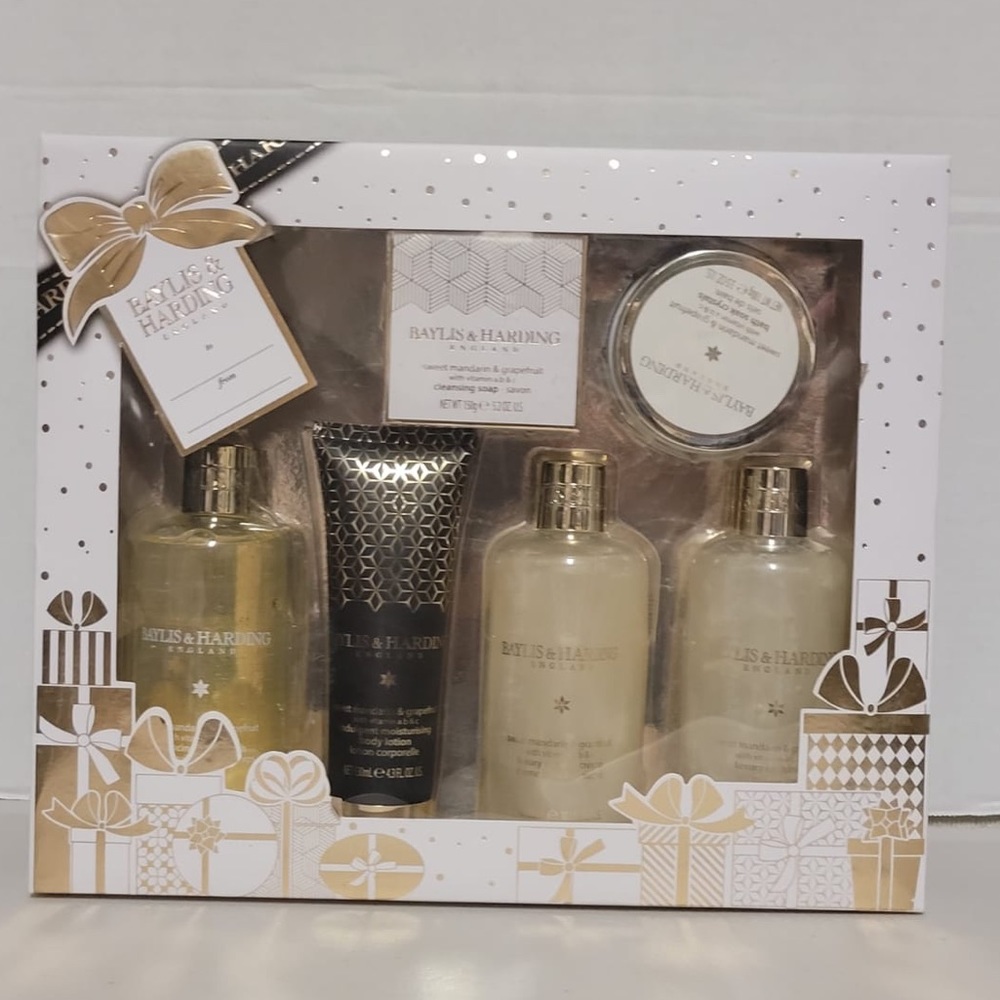 Bath set